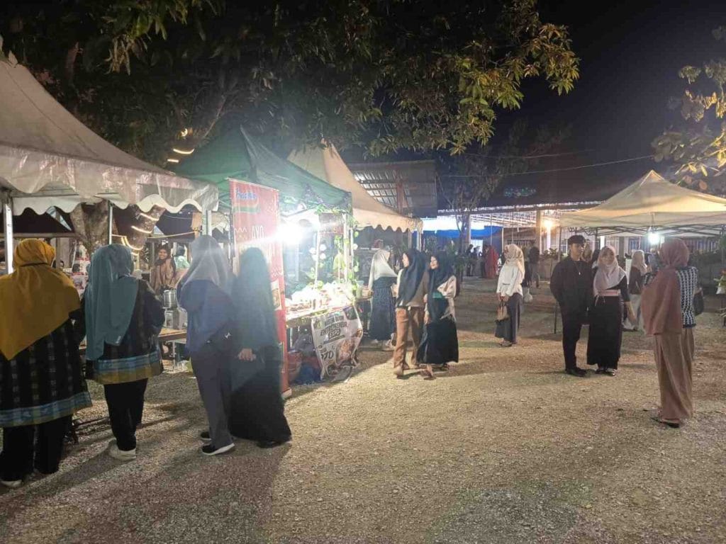 PAMERAN UMKM DAN KARYA MAHASISWA UMU BUTON