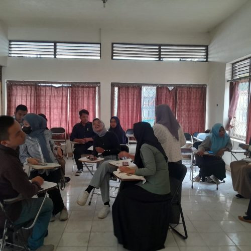 UMU Buton Perkuat Kompetensi Bahasa Inggris untuk Dosen dan Tenaga Kependidikan melalui English Tutorial Program (ETP)