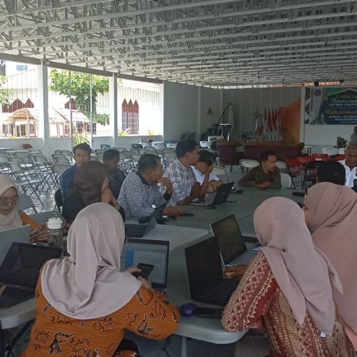 FIPH dan FEB UMU Buton Matangkan Persiapan Akreditasi Kecukupan dan Lapangan