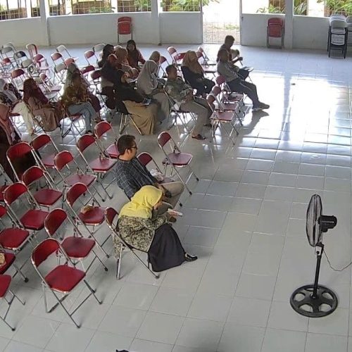 LEADER FORUM KAMISAN: DISIPLIN KERJA DAN EVALUASI MINGGUAN