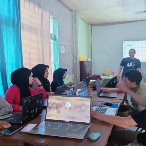 Jelang Menghadapi Akreditasi Fakultas Ekonomi dan Bisnis Universitas Muslim Buton Mengadakan Penyamaan Persepsi Borang 9 Standar