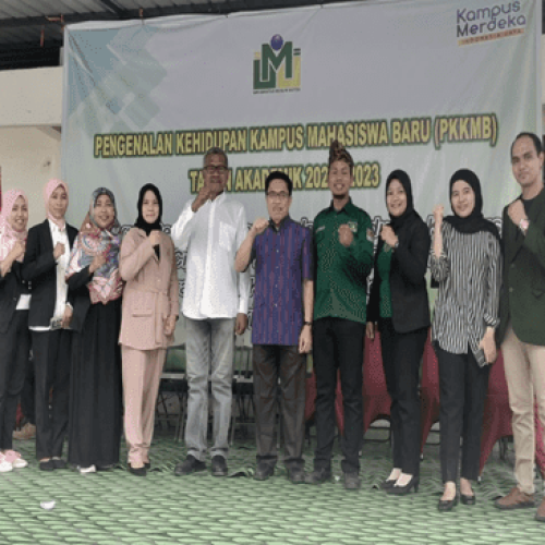 UPACARA PENERIMAAN MAHASISWA BARU UNIVERSITAS MUSLIM BUTON 2022; MEMBENTUK KARAKTER CALON PEMIMPIN BANGSA