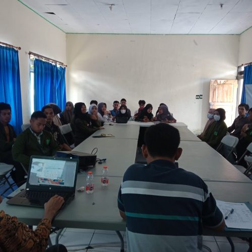 Universitas Muslim Buton Gelar Sosialisasi Kebijakan Program dan Pelatihan Penulisan Proposal Program Kreativitas Mahasiswa