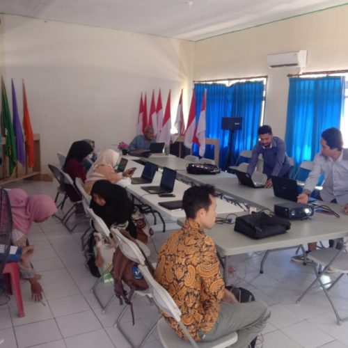Dosen UMU Buton, Ikuti Coaching Clinic Penggunaan LMS  oleh TIM IT UMU Buton