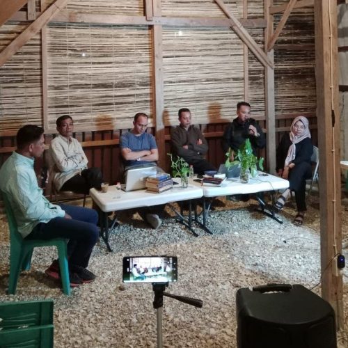 LBHS dan FIPH MENYELENGGARAKAN TALKSHOW  dengan Tema “Mengapa Banyak Sarjana Yang Menganggur?”