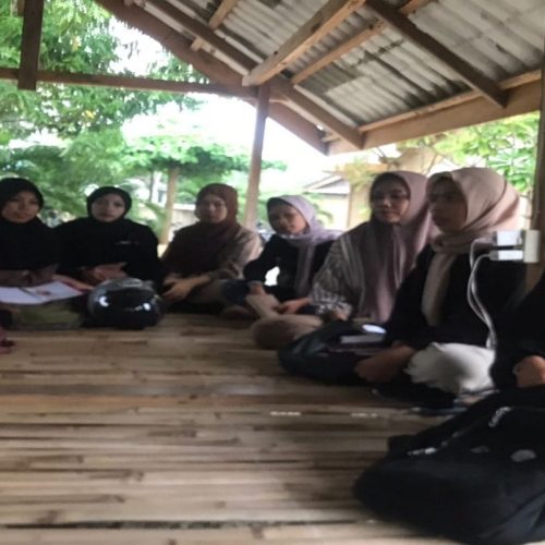 UMU BUTON MEMBEKALI MAHASISWA DENGAN KOMPETENSI ABAD 21 MELALUI BAHASA INTERNASIONAL