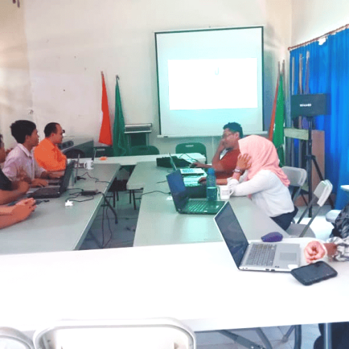 Dok . UMU : feb rapat evaluasi persiapan Dokumen Akreditasi