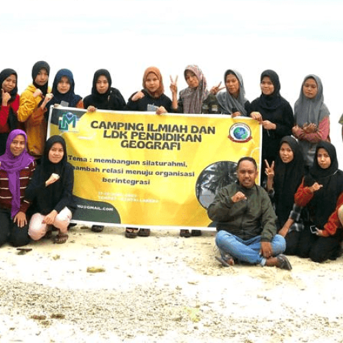Kegiatan Camping Ilmiah Dan LDK pendidikan Geografi,  Universitas Muslim Buton