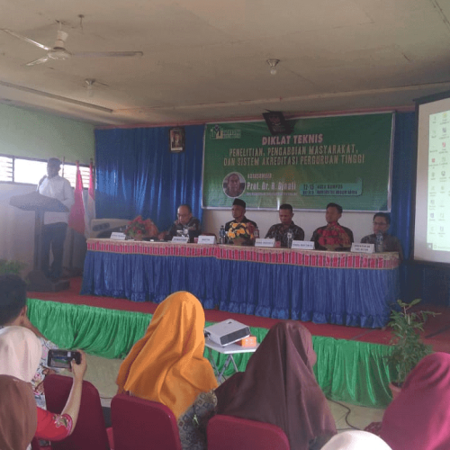UMU Buton Hadirkan Prof. Dr. Djaali Pada Rapat Pembinaan Karir Dosen